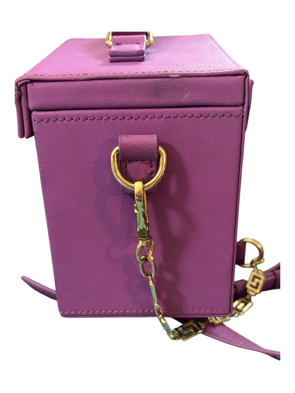 Loungefly Pink Sculptural Panel Box Crossbody with Gold Chain - Picture 7 of 12